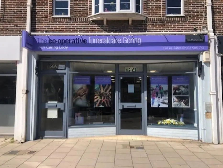 Co-op Funeralcare Goring-by-Sea with Caring Lady